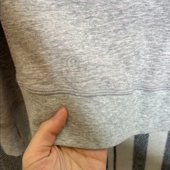 Lululemon In A Cinch Long Sleeve Tee - Picture 9 of 11